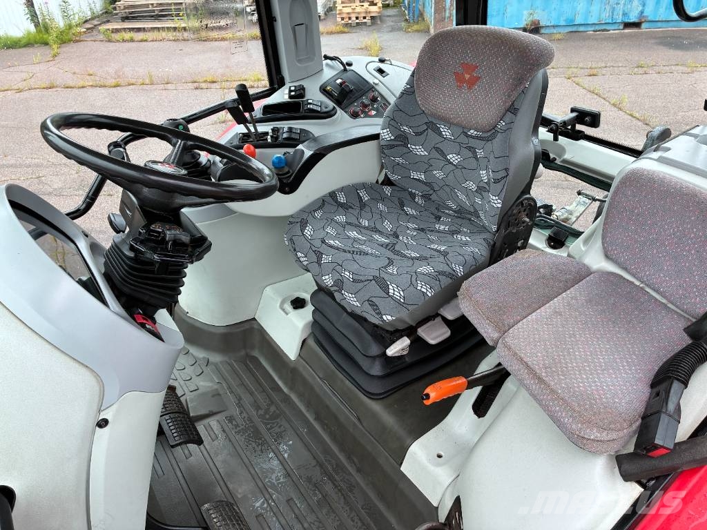 Massey Ferguson 6480 etunostolaite ja etuvoimanotto Трактора