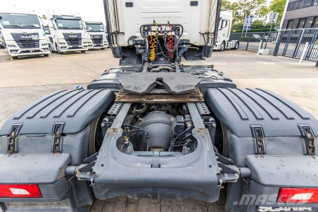 Scania R450 + INTARDER Tractor Units