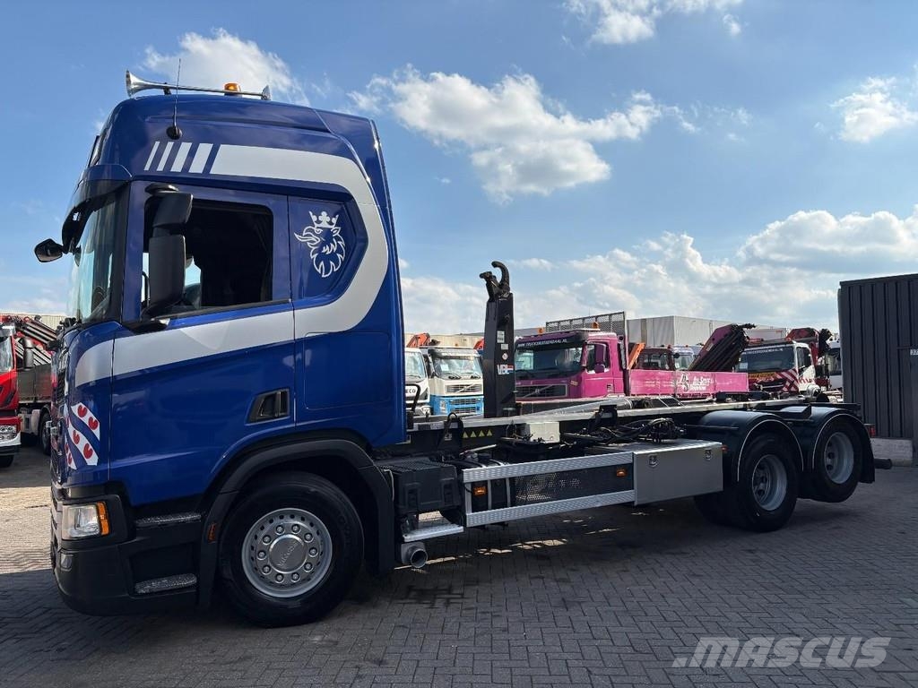 Scania R 410 + HOOK LIFT SYSTEM 25 tons + 6X2 + LIFT AXLE Camiones elevadores de gancho