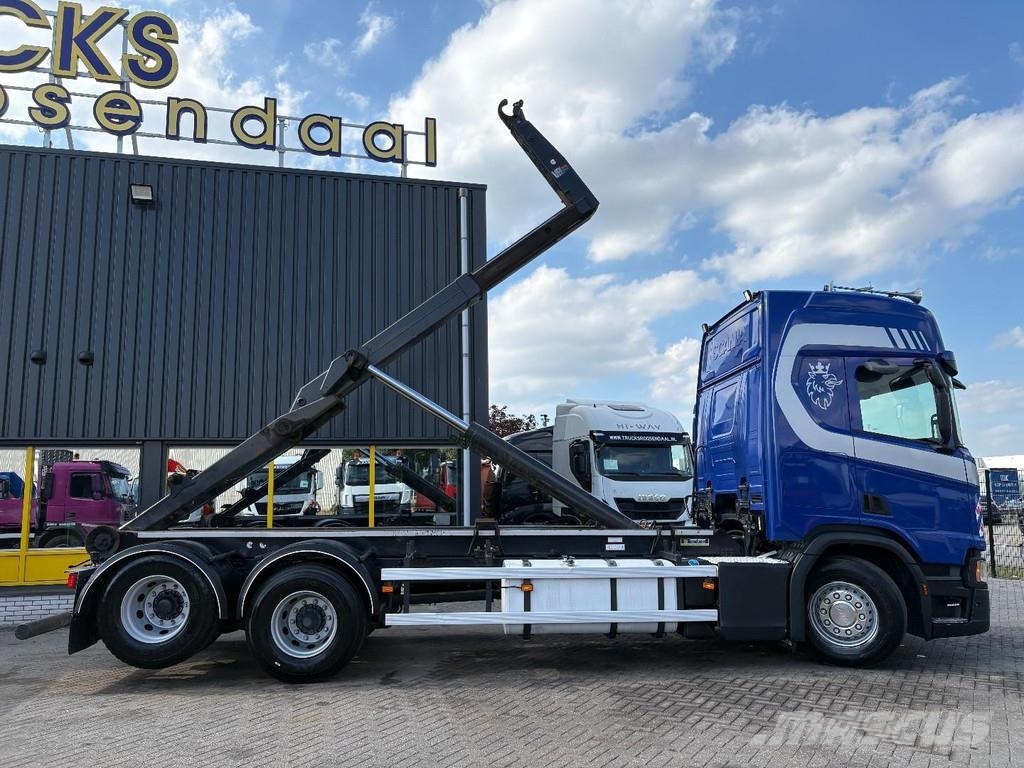 Scania R 410 + HOOK LIFT SYSTEM 25 tons + 6X2 + LIFT AXLE Camiones elevadores de gancho