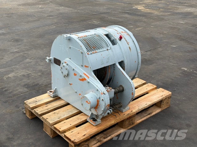 ZOELLER MACTAGGART SCOTT WINCH MARINE Barcos / barcazas de carga