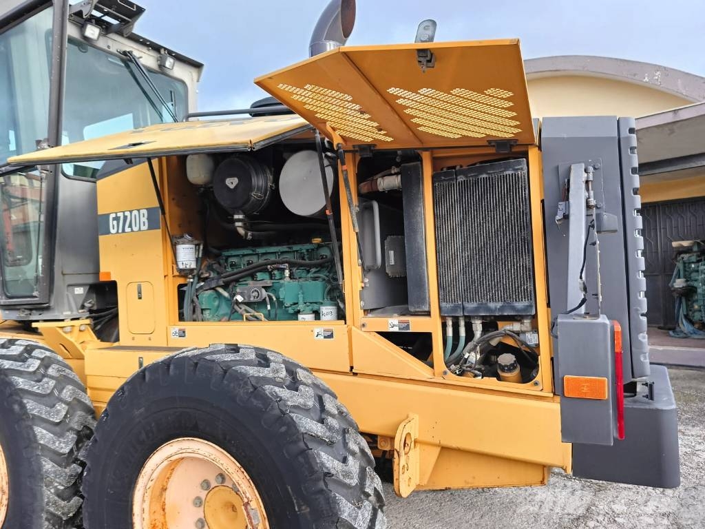 Volvo G 720 B Грейдери