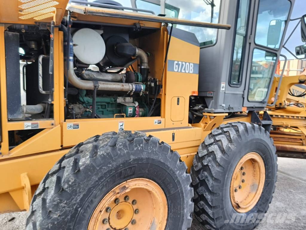 Volvo G 720 B Грейдери