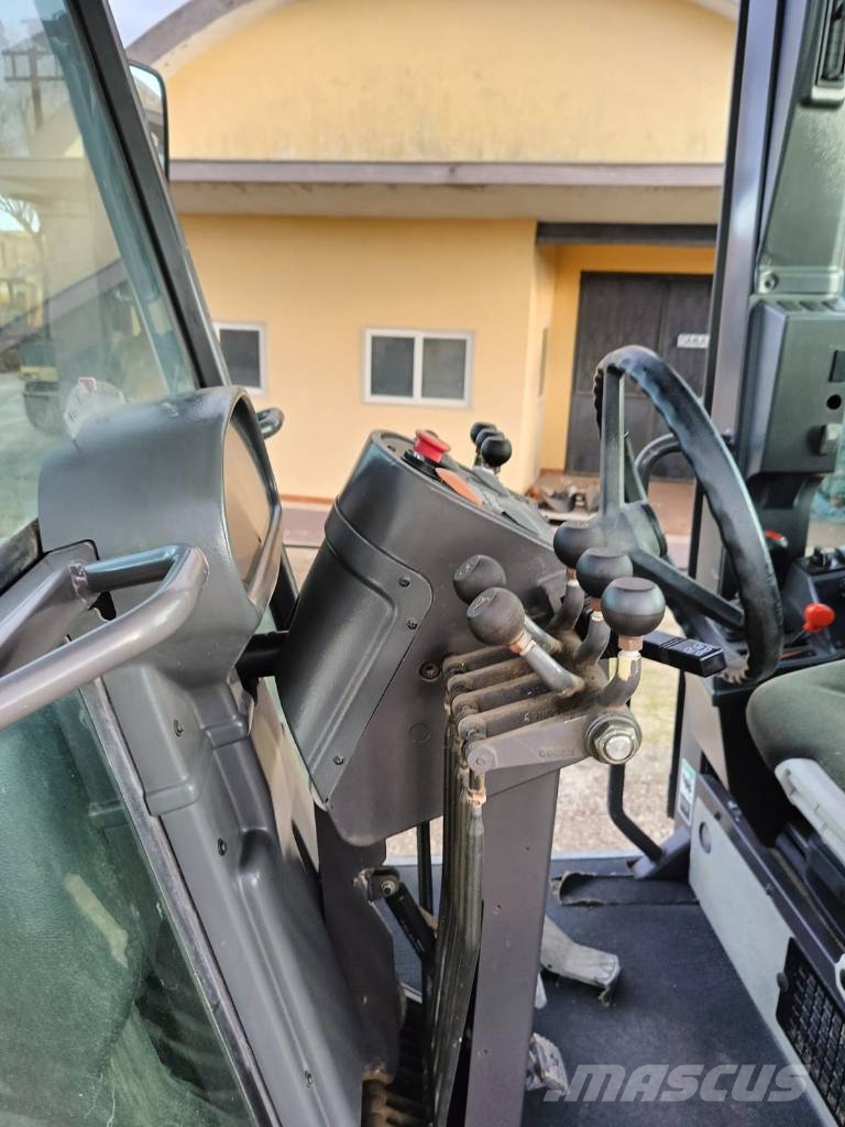 Volvo G 720 B Грейдери