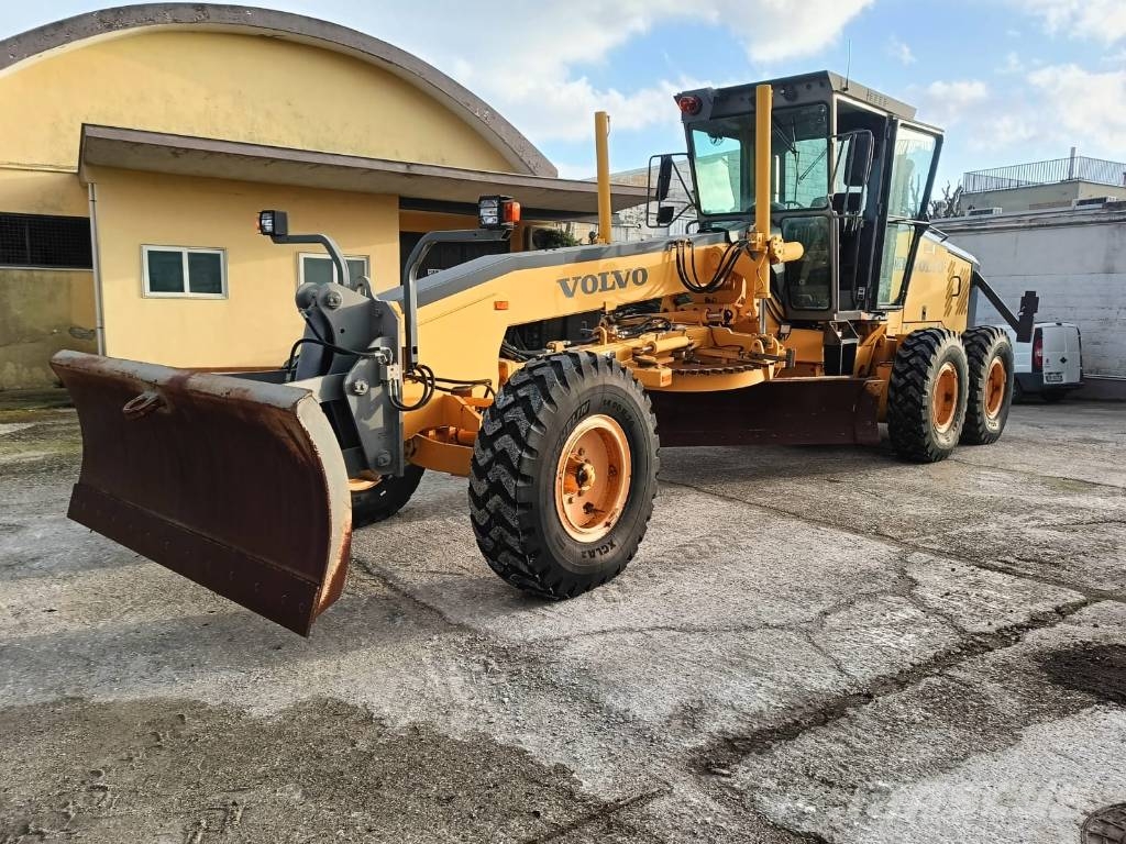 Volvo G 720 B Грейдери