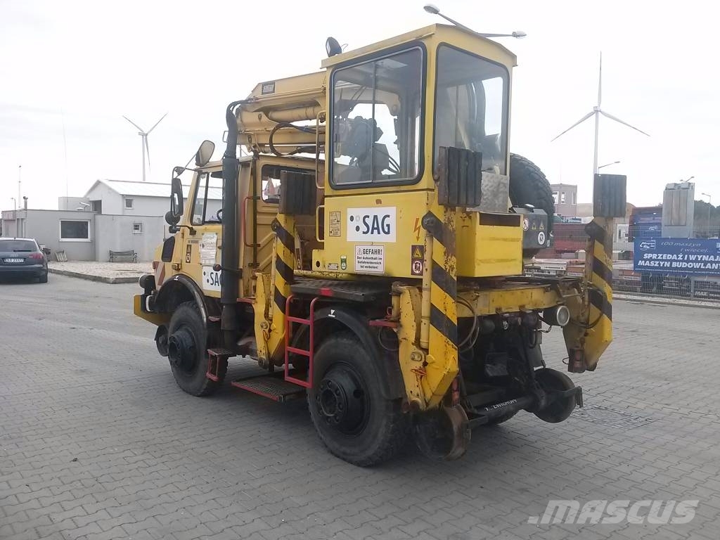 Unimog U1600 POJAZD DWUDROGOWY Z ZABUDOWĄ SCHAEFF AL 20 Voiture