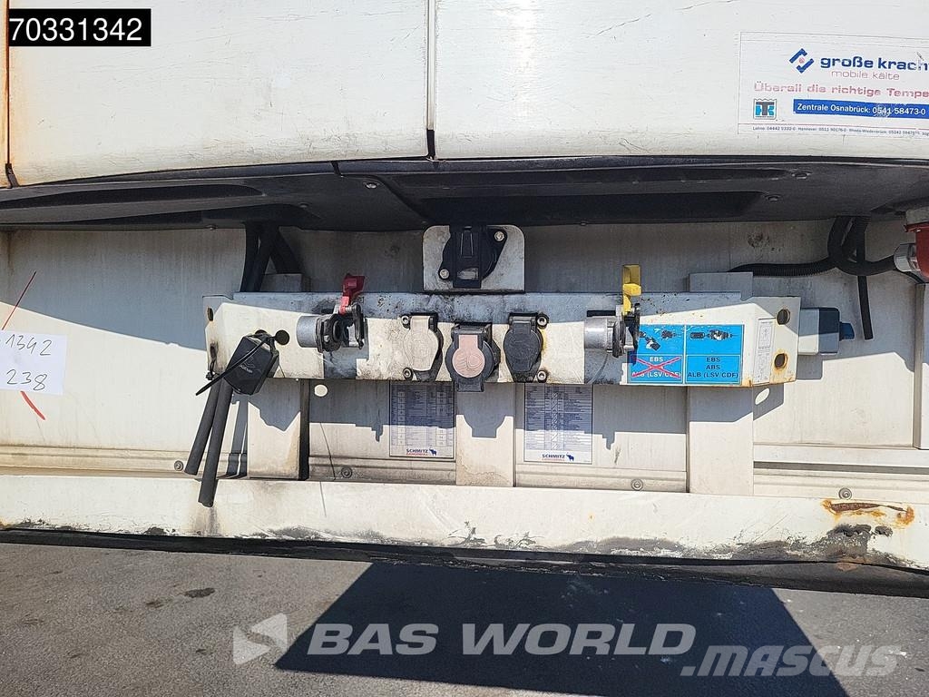 Schmitz Cargobull SCB*S3B 3 axles Meatrails Fleisch Liftachse Kühlauflieger