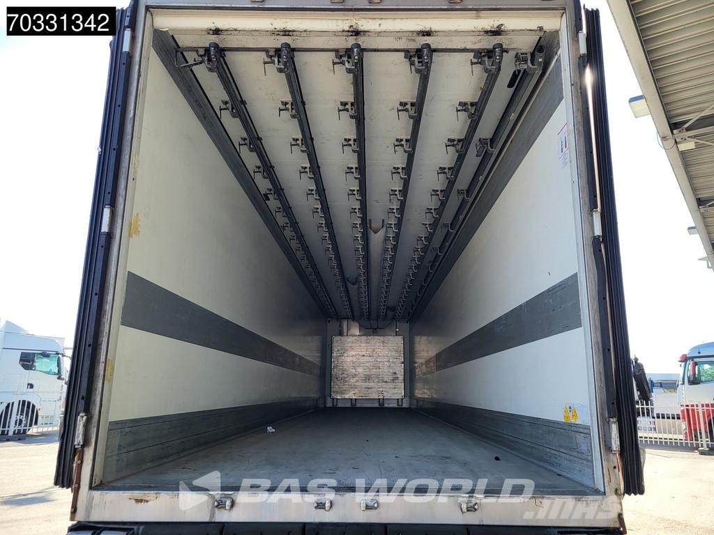 Schmitz Cargobull SCB*S3B 3 axles Meatrails Fleisch Liftachse Kühlauflieger