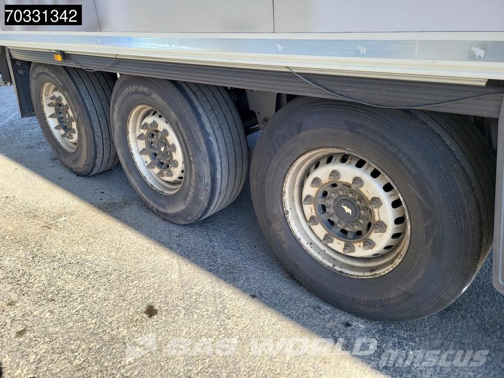 Schmitz Cargobull SCB*S3B 3 axles Meatrails Fleisch Liftachse Kühlauflieger