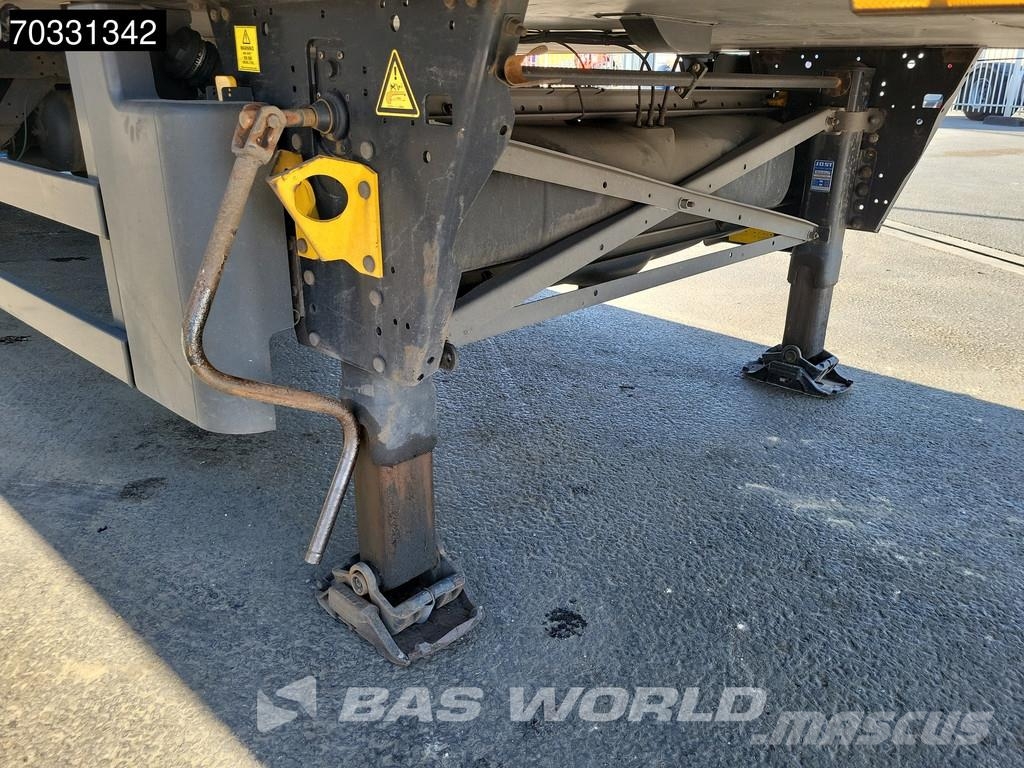Schmitz Cargobull SCB*S3B 3 axles Meatrails Fleisch Liftachse Kühlauflieger