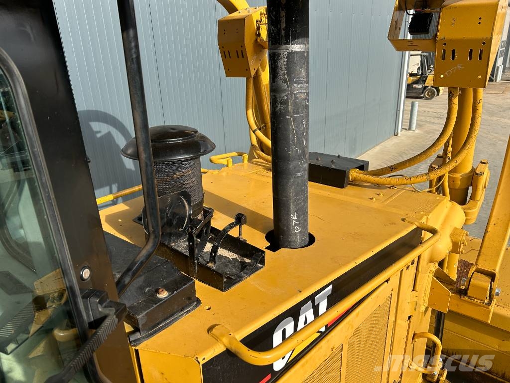 CAT D7R II Buldožerji goseničarji