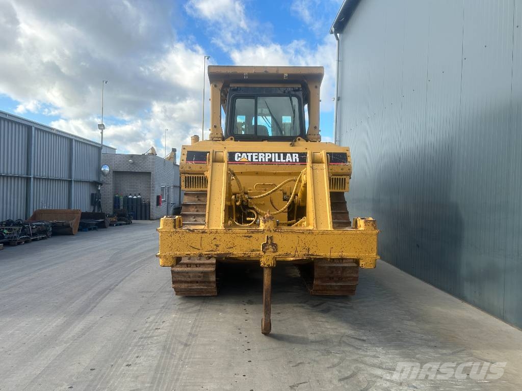 CAT D7R II Buldožerji goseničarji
