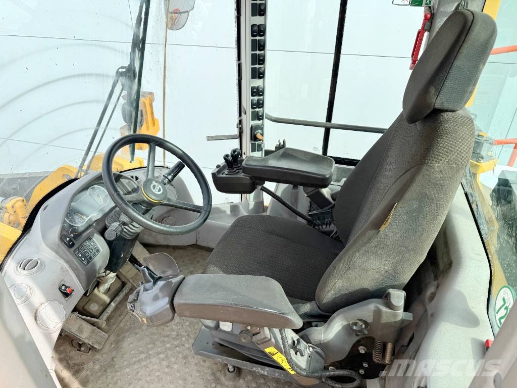 Volvo L350H - Dutch Machine / CDC Steering Kolesové nakladače