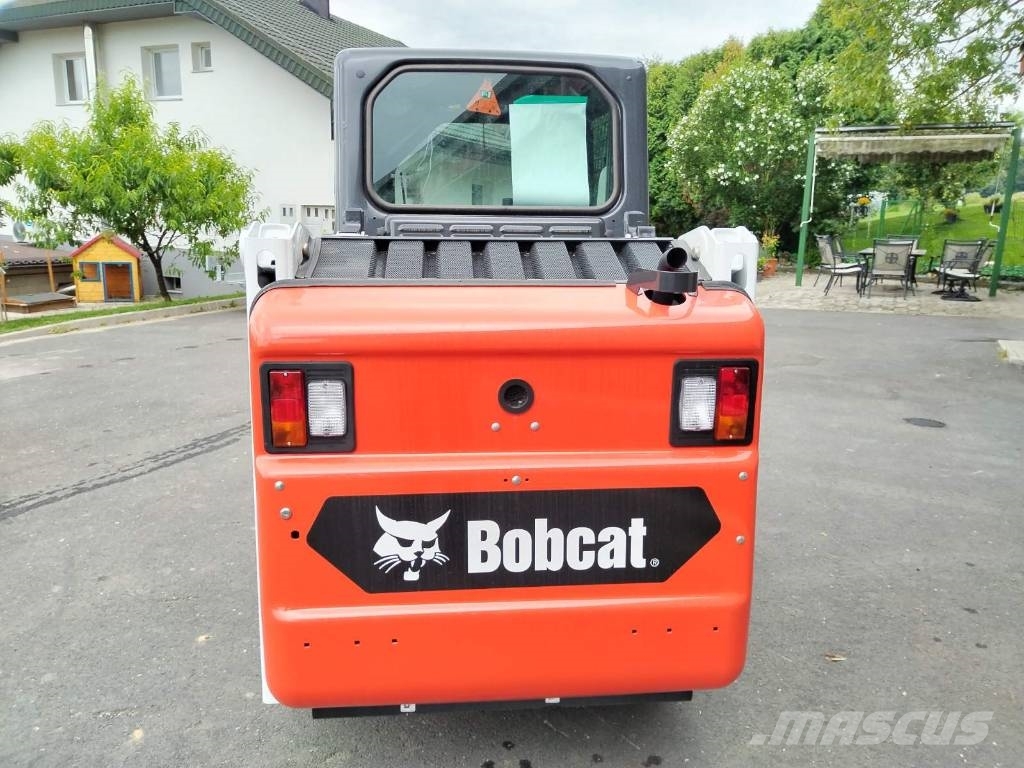 Bobcat S 100 滑移装载机