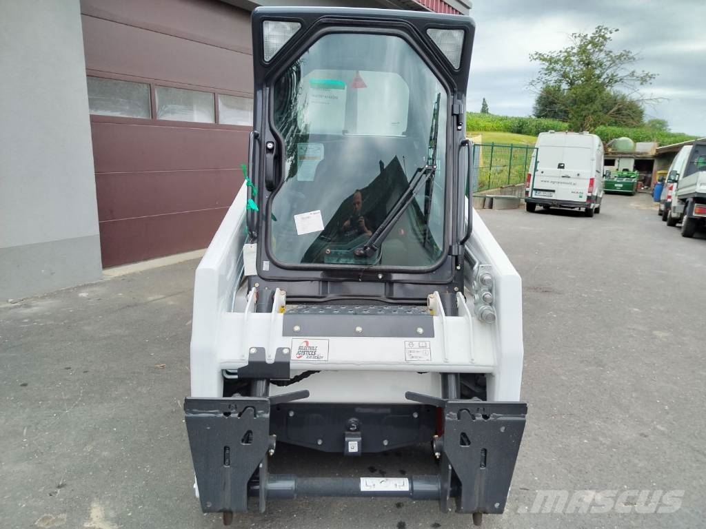 Bobcat S 100 滑移装载机