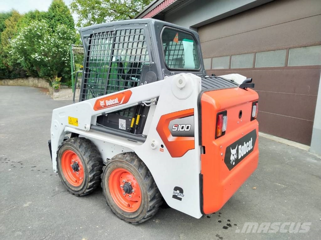 Bobcat S 100 滑移装载机
