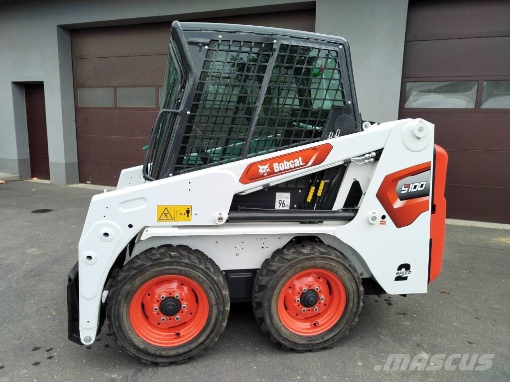 Bobcat S 100 滑移装载机