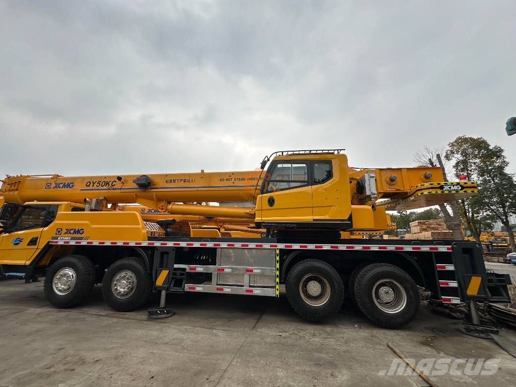 XCMG QY 50 K Mobiilinosturit
