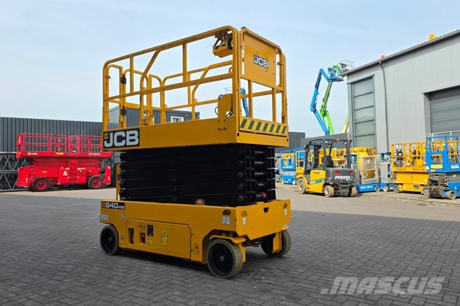 JCB S4046E Valid inspection, 14m Working Height, 320kg 剪式升降機