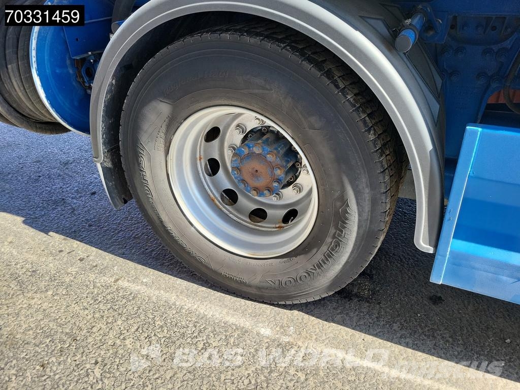Mercedes-Benz Axor 1833 4X2 Tank Truck 3 Compartments Euro 5 Camiones cisternas