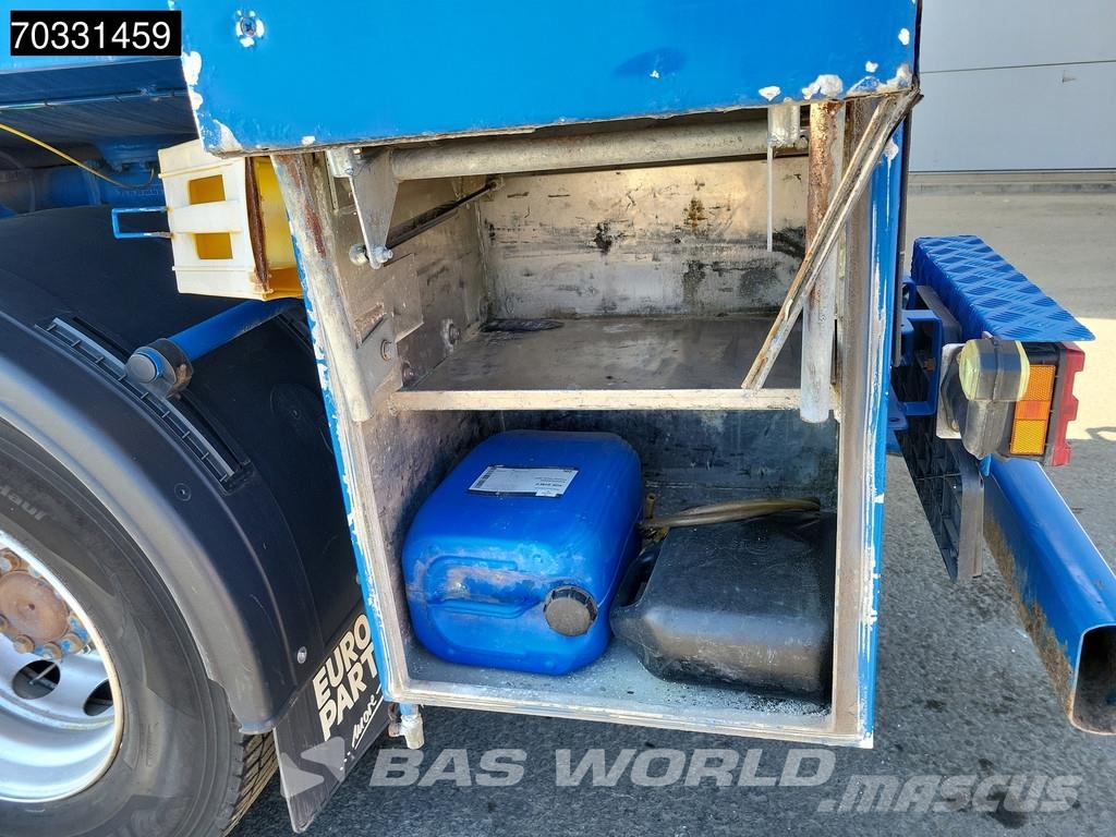 Mercedes-Benz Axor 1833 4X2 Tank Truck 3 Compartments Euro 5 Camiones cisternas