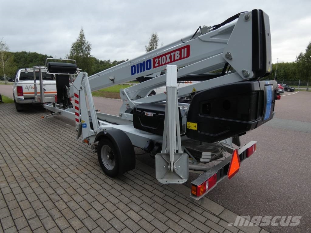 Dino 210 XTB II Platforme aeriene montate pe remorca