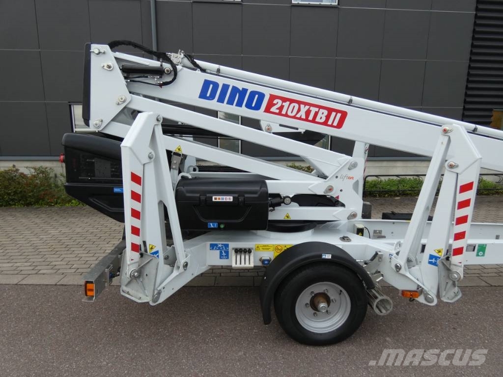 Dino 210 XTB II Platforme aeriene montate pe remorca