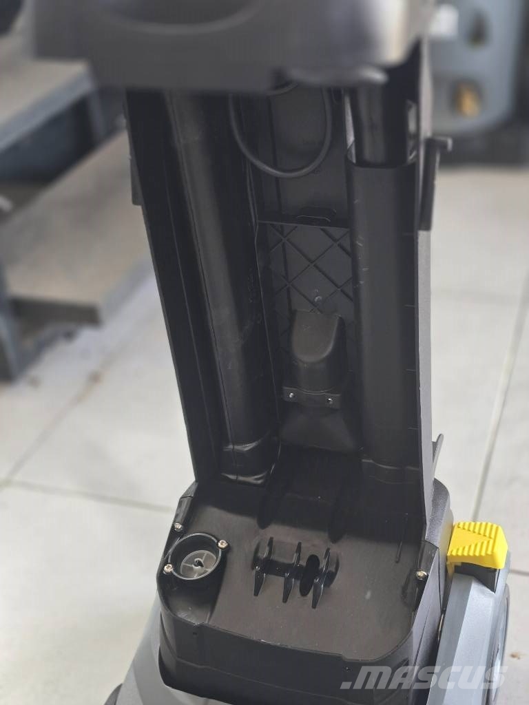 Kärcher BR 30/4 C Yhdistelmäkoneet