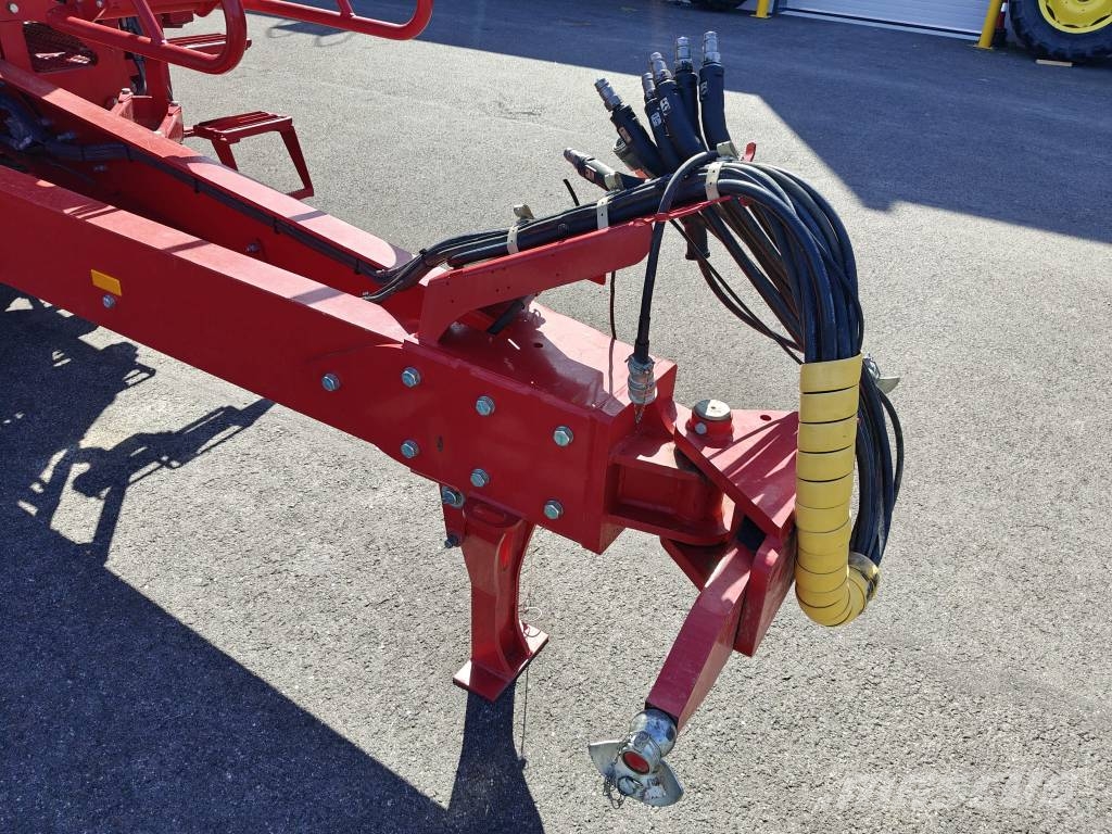 Horsch Avatar 8.16 SD Mechanické sejačky