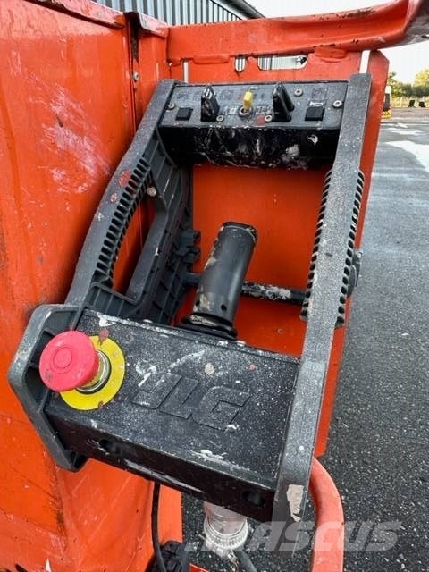 JLG 1230 ES 客货电梯