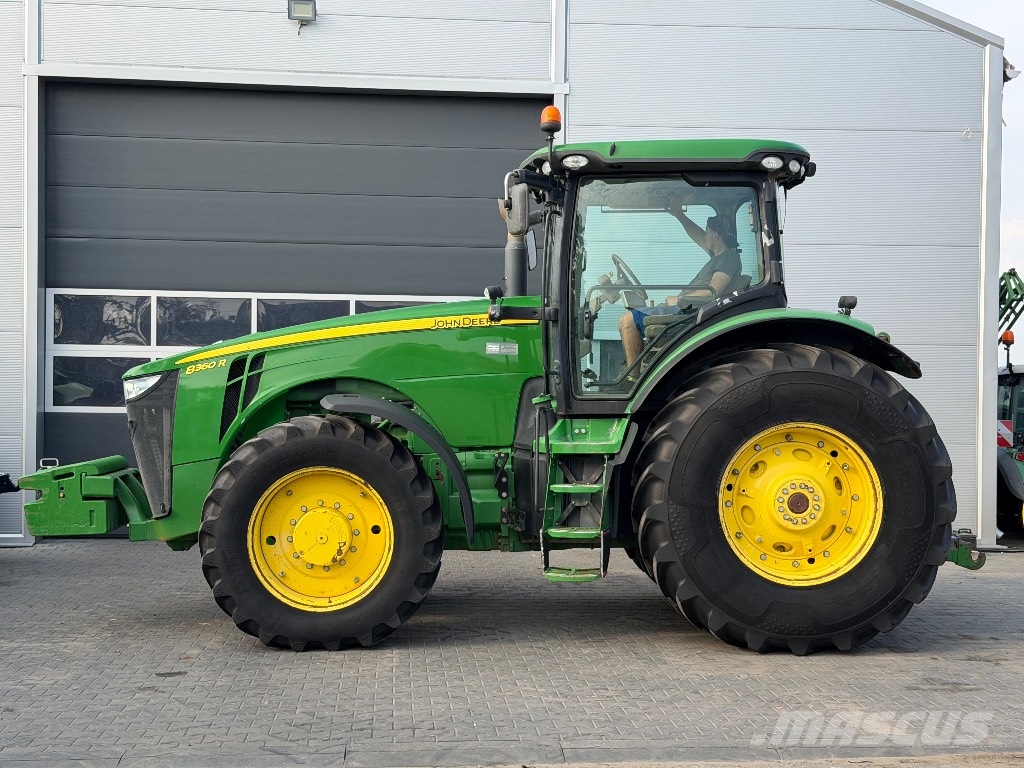 John Deere 8360 R AutoPower الجرارات