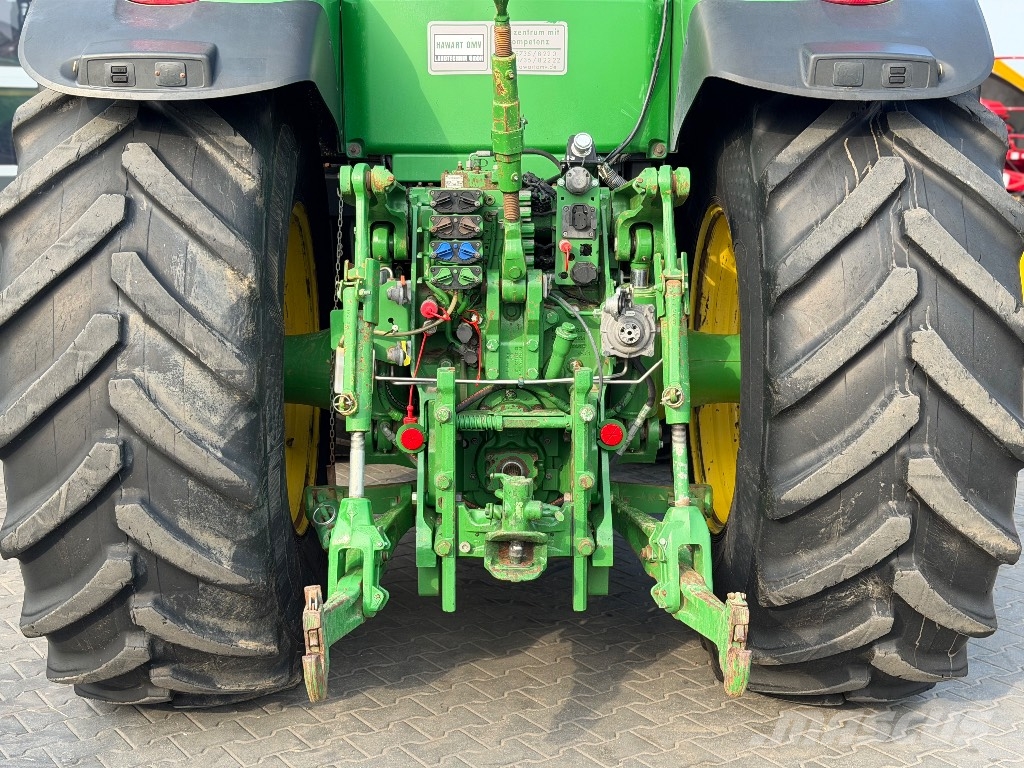 John Deere 8360 R AutoPower الجرارات