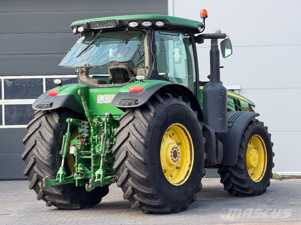 John Deere 8360 R AutoPower الجرارات