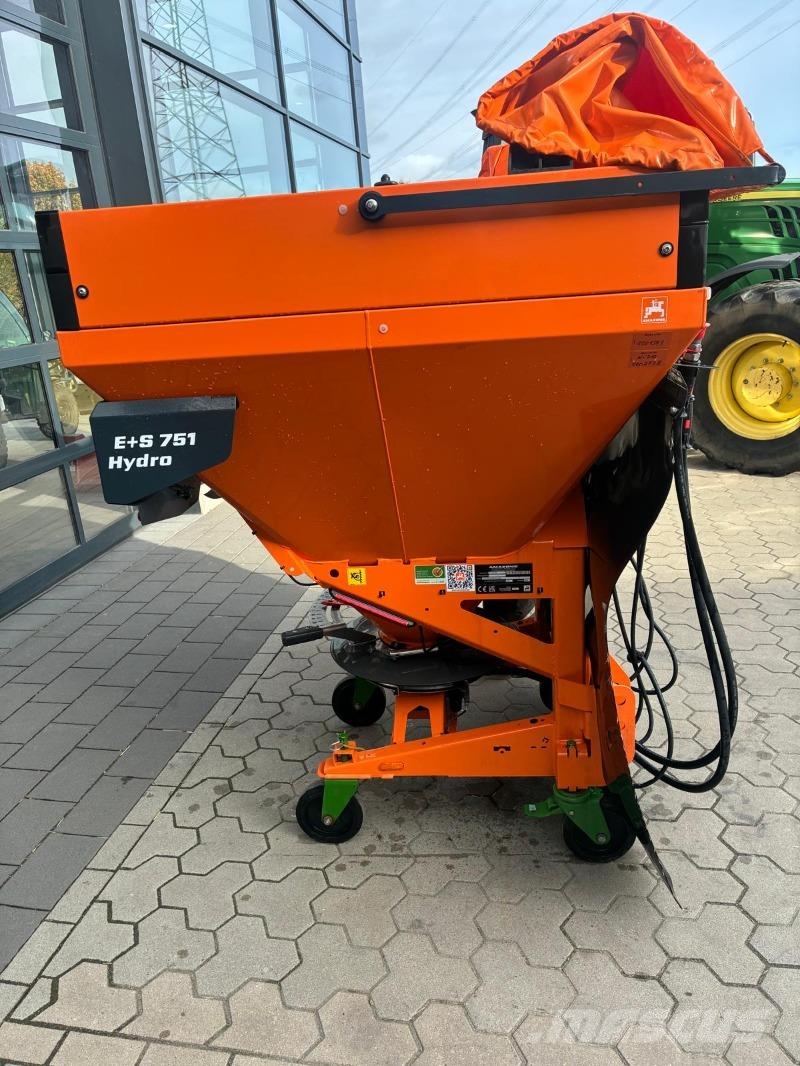 Amazone Salzstreuer E+S 751 Hydro الجرارات