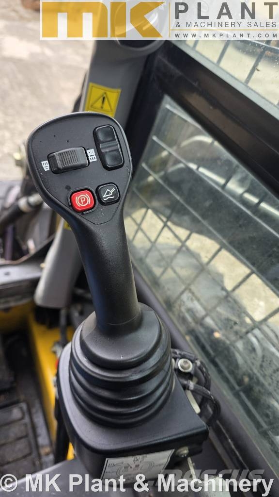 New Holland L 318 Φορτωτάκια