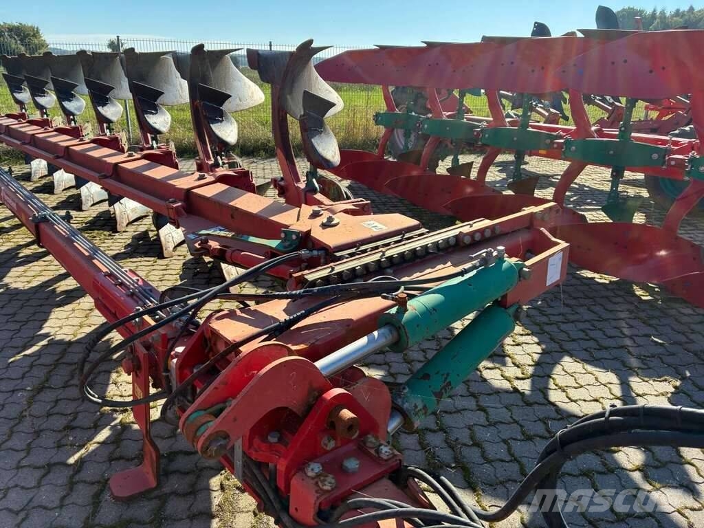 Kverneland PB 100 Reversible ploughs