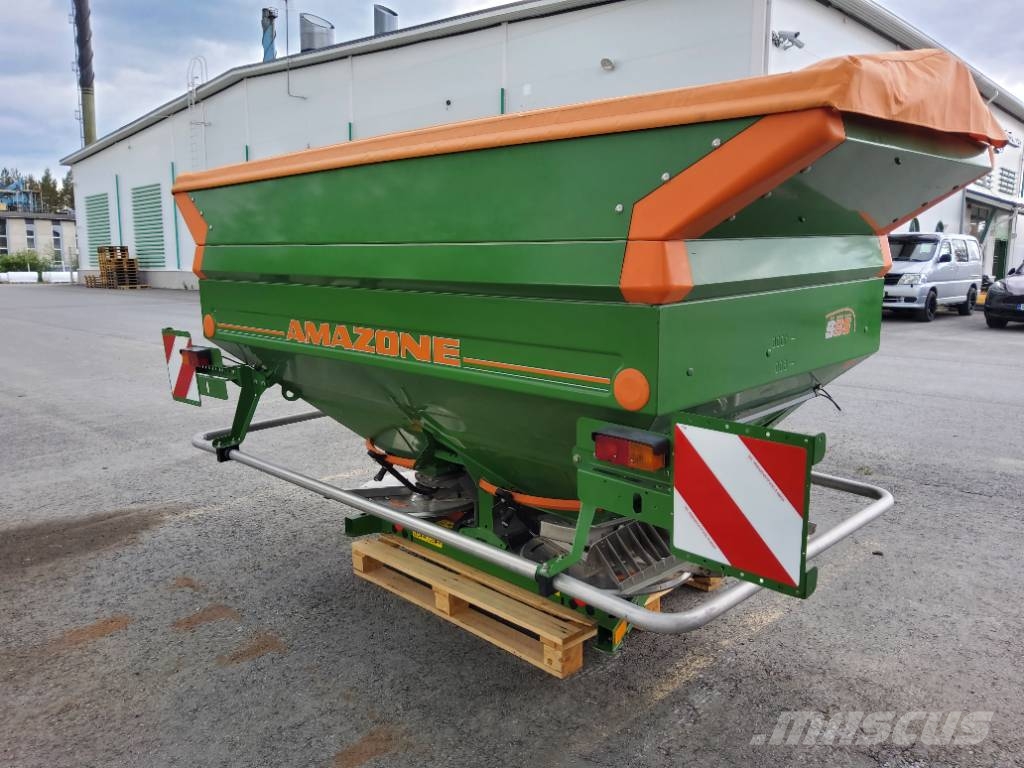 Amazone ZA-M 3000 virheetön, TARJOUS! 미네랄 살포기