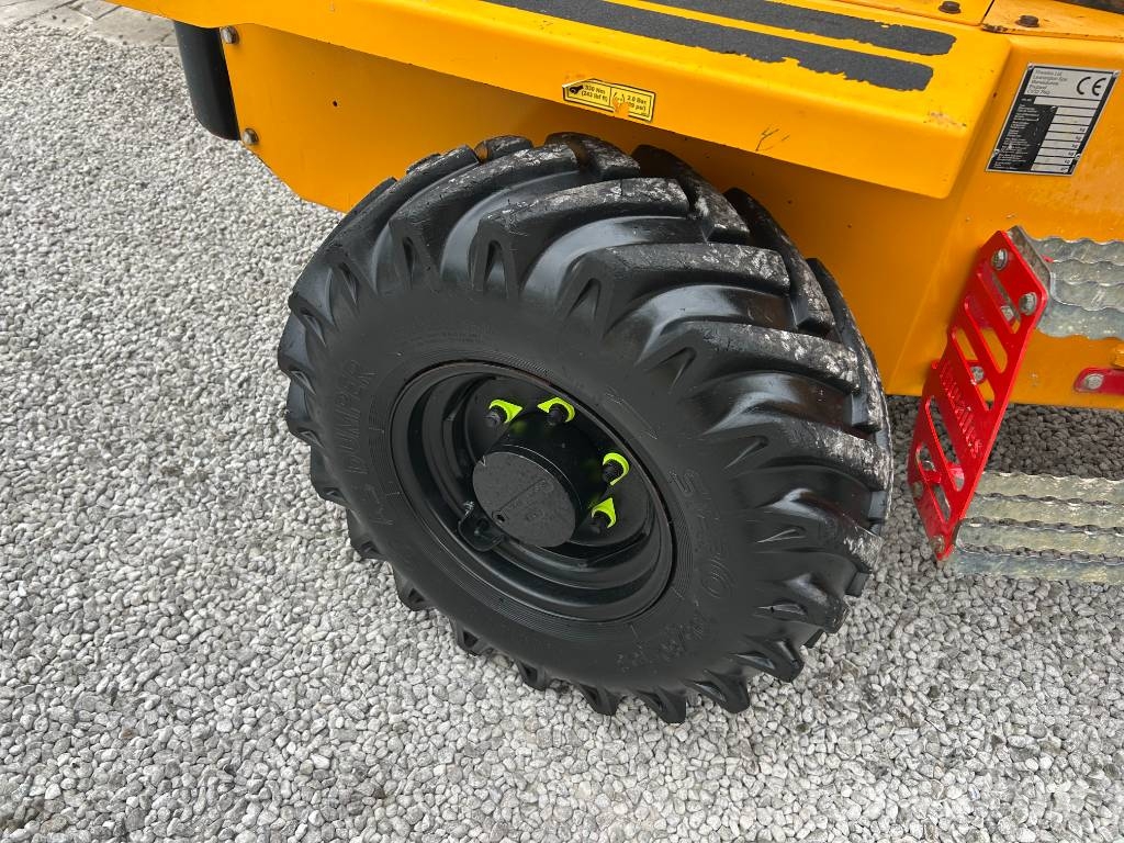 Thwaites 3 Tonne Swivel Stavebné sklápače