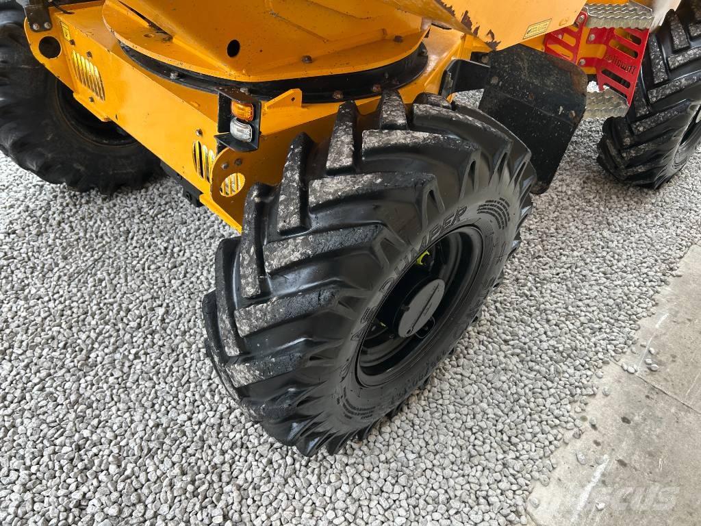 Thwaites 3 Tonne Swivel Stavebné sklápače