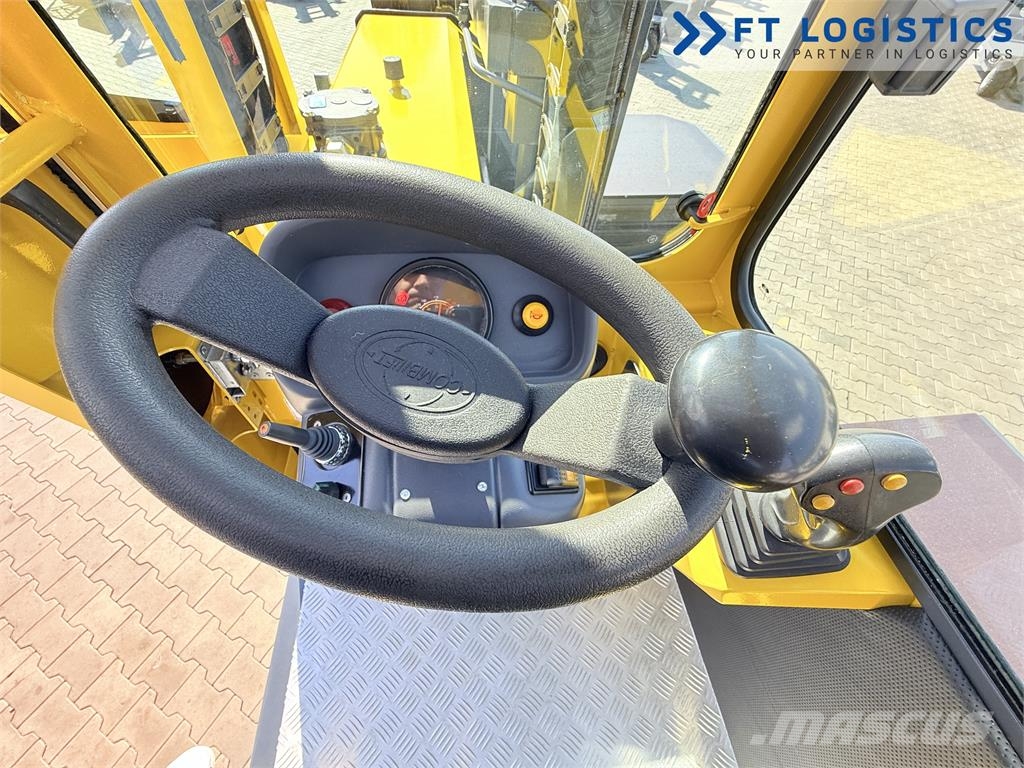 Combilift C5000SR | LPG | 5600 MM DUPLEX MAST | FORK POSITIO 4 vías o cuatro caminos