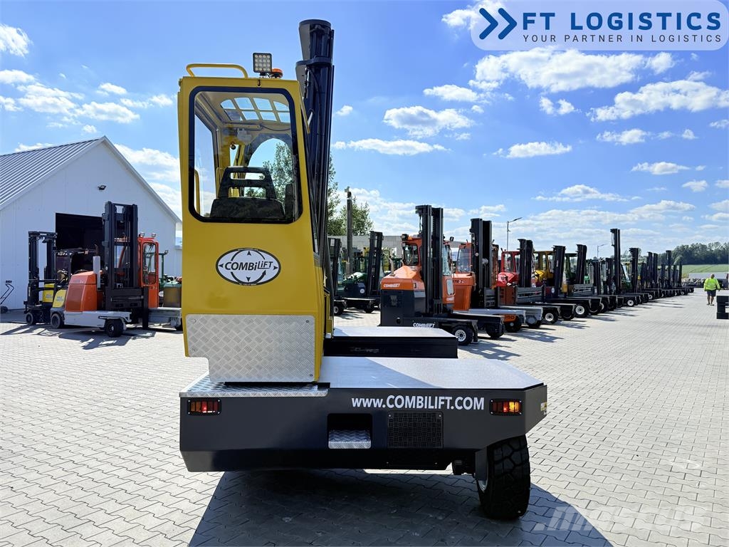 Combilift C5000SR | LPG | 5600 MM DUPLEX MAST | FORK POSITIO 4 vías o cuatro caminos