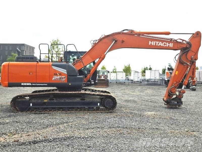 Hitachi ZX 250 LCN-7 Telakaivukoneet