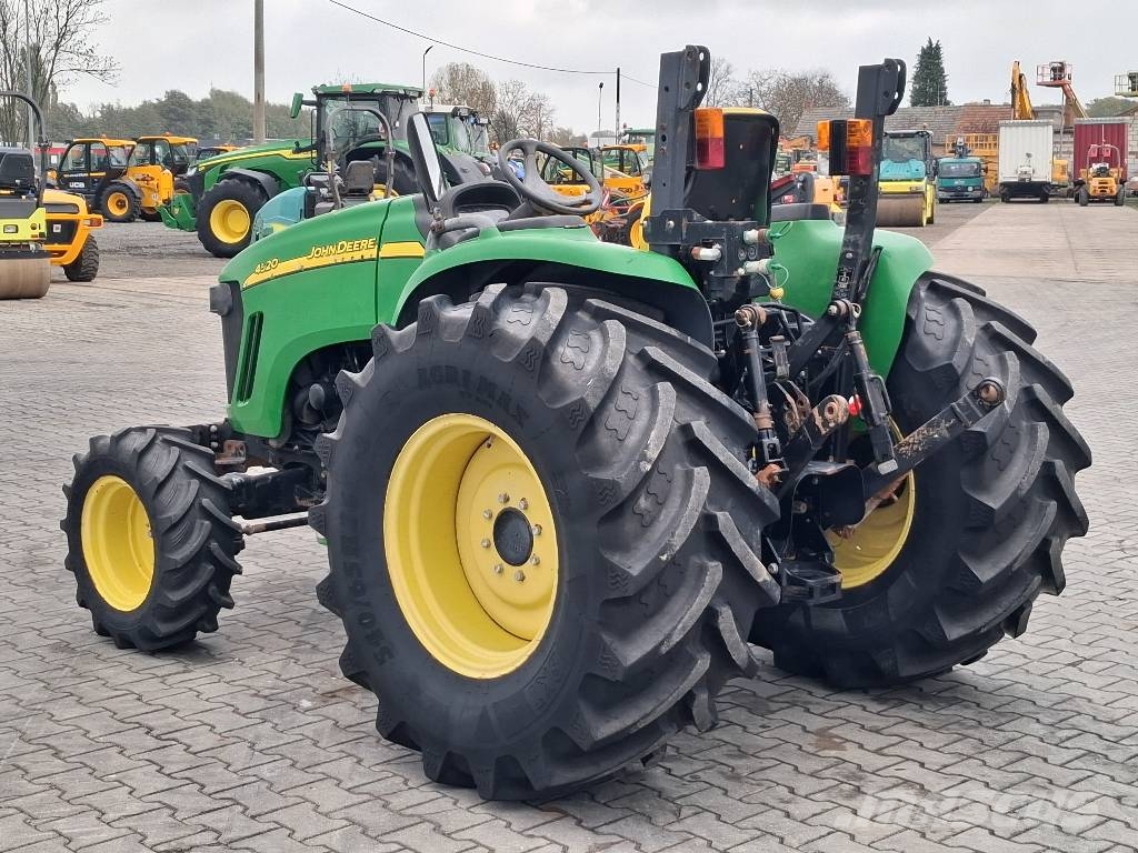 John Deere 4520 Kompakt traktorok