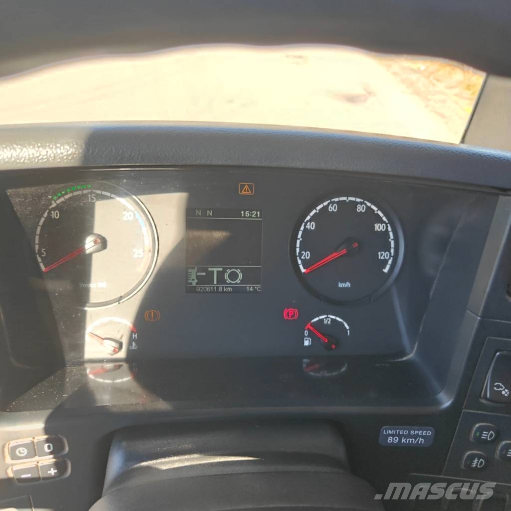 Scania R 480 Camiones con chasís y cabina