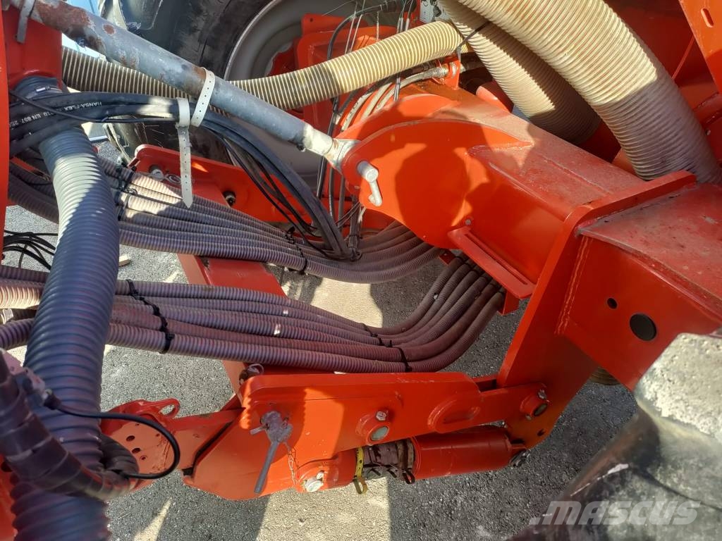 Horsch Maestro 12.75 SW ماكينات البذر الدقيق