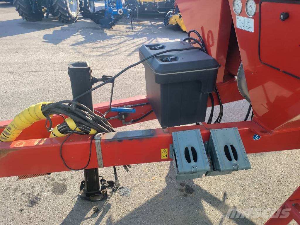 Horsch Maestro 12.75 SW ماكينات البذر الدقيق