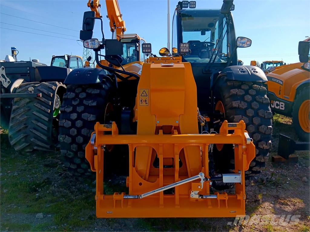 JCB 560-80 Agri Xtra Telescopic handlers
