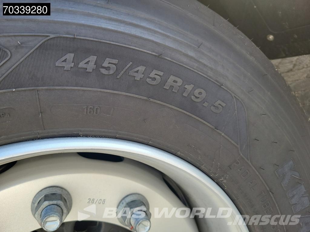 Kässbohrer LB3E 3 axles Extendable Lift + Steering Axle Semirremolques de góndola rebajada