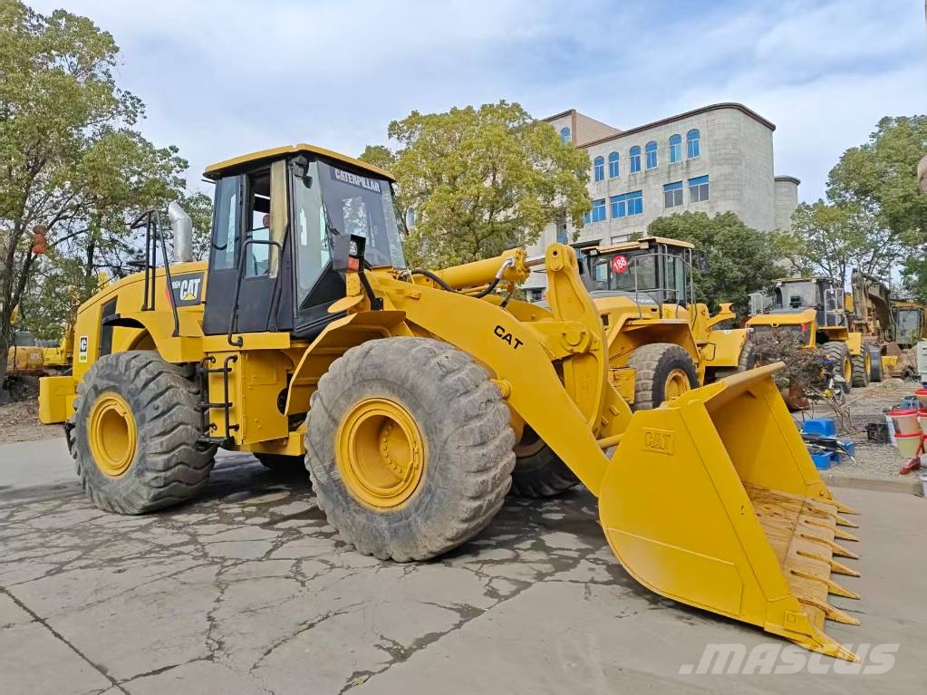 CAT 966 H Kolesové nakladače