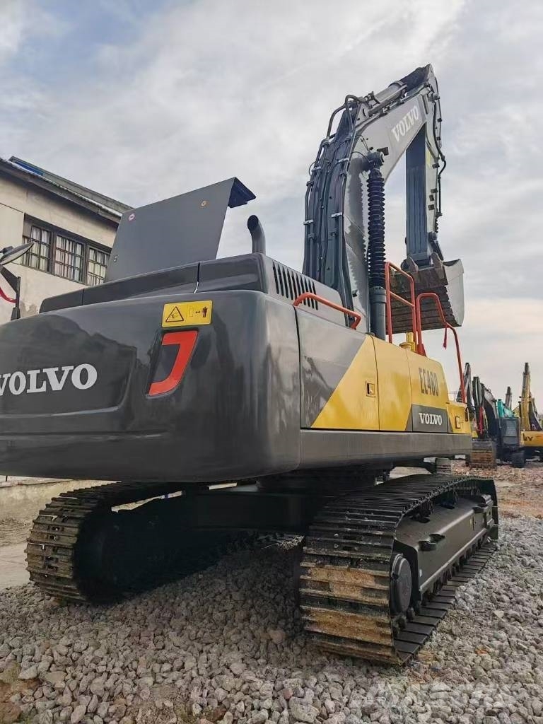 Volvo 480D Paletli ekskavatörler